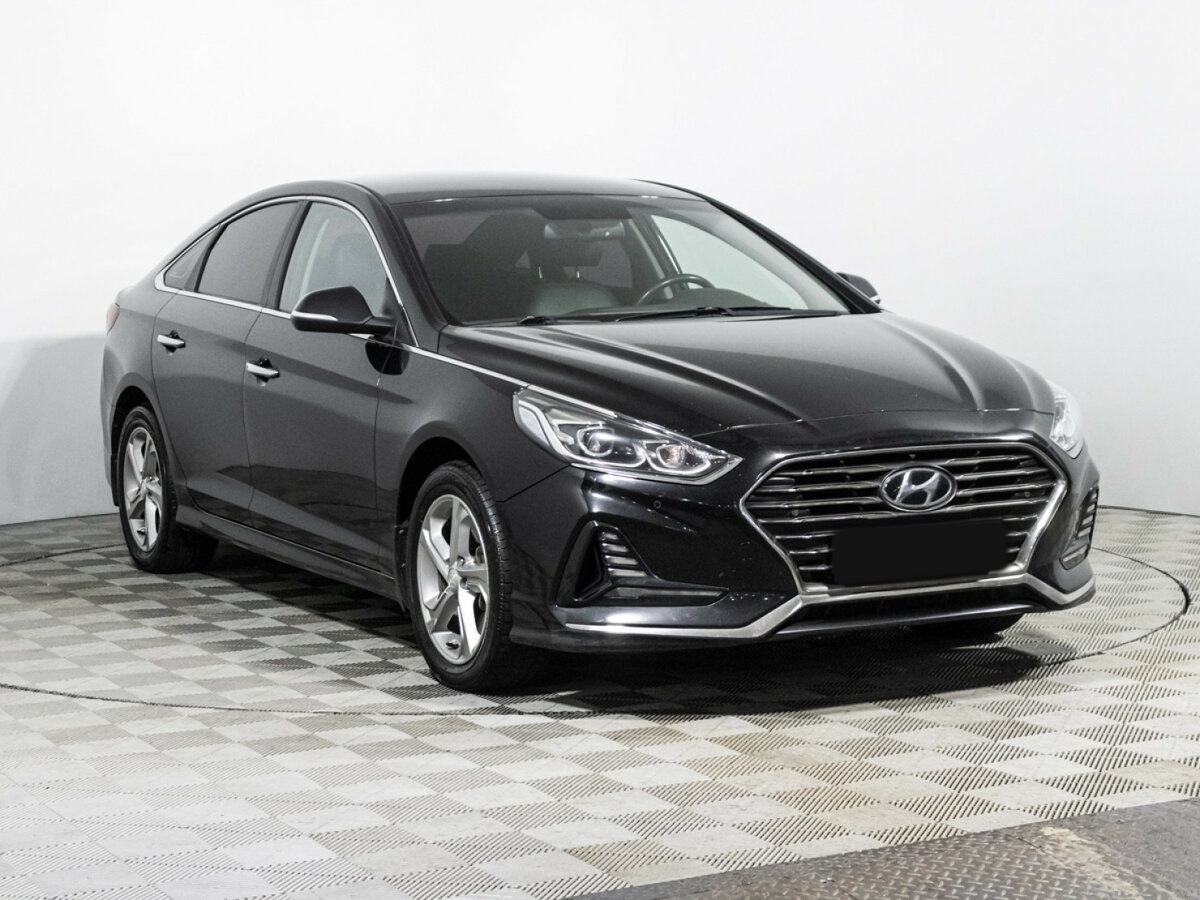 Купить Hyundai Sonata с пробегом. Фото: #2