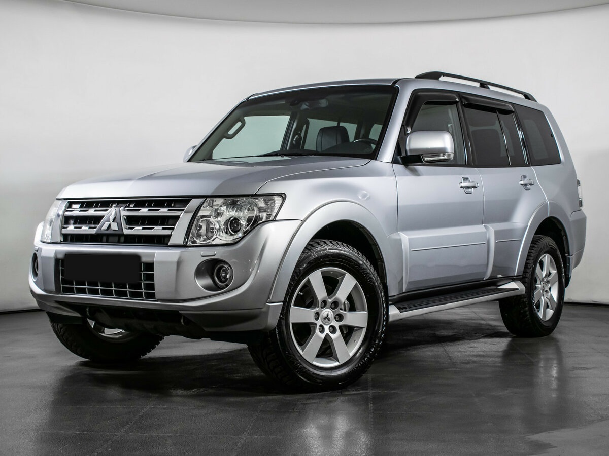 Купить Mitsubishi Pajero с пробегом. Фото: #0