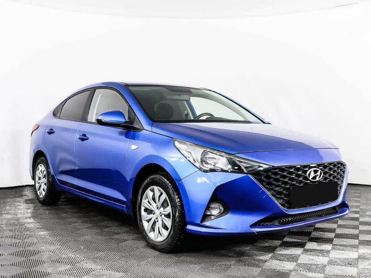Купить Hyundai Solaris с пробегом. Фото: #2