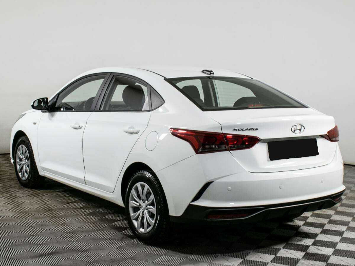 Купить Hyundai Solaris с пробегом. Фото: #5
