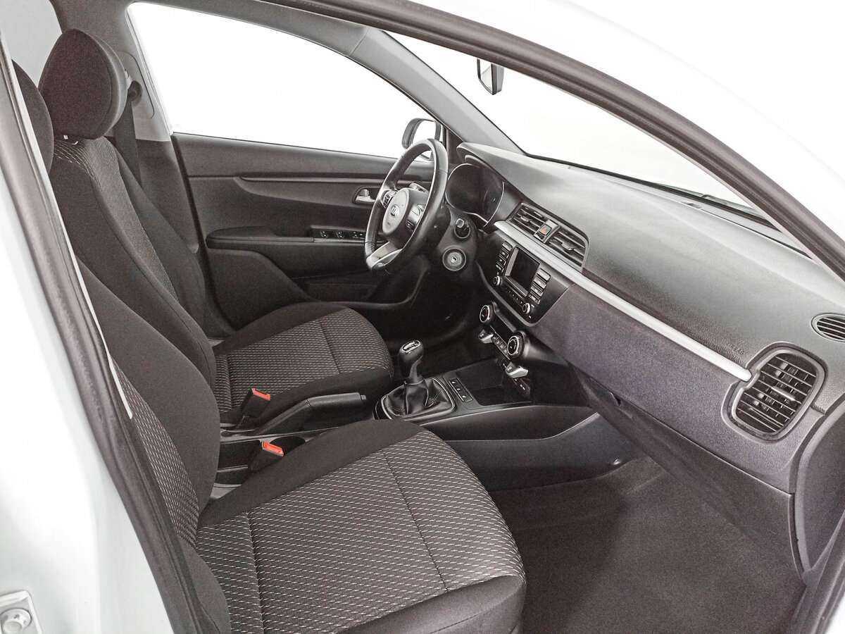 Купить Kia Rio с пробегом. Фото: #8