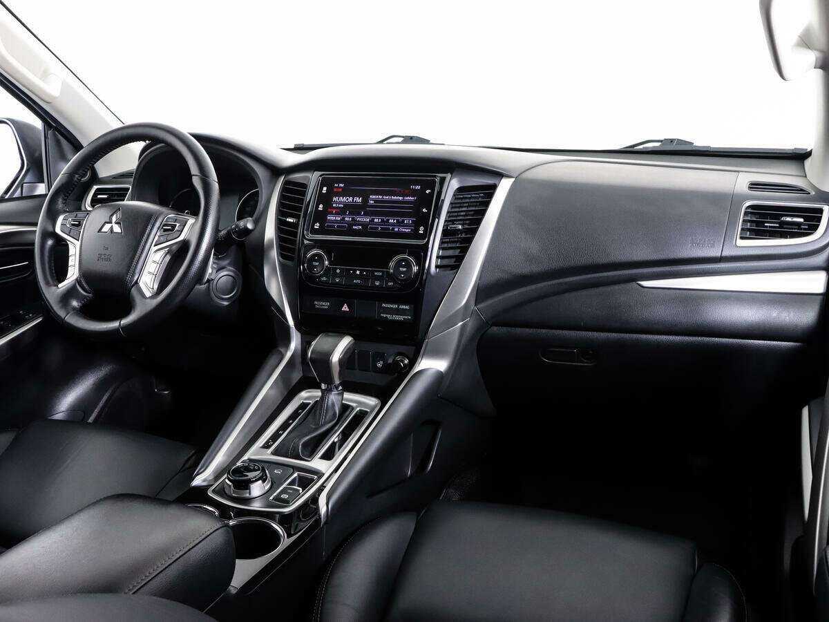 Купить Mitsubishi Pajero Sport с пробегом. Фото: #6