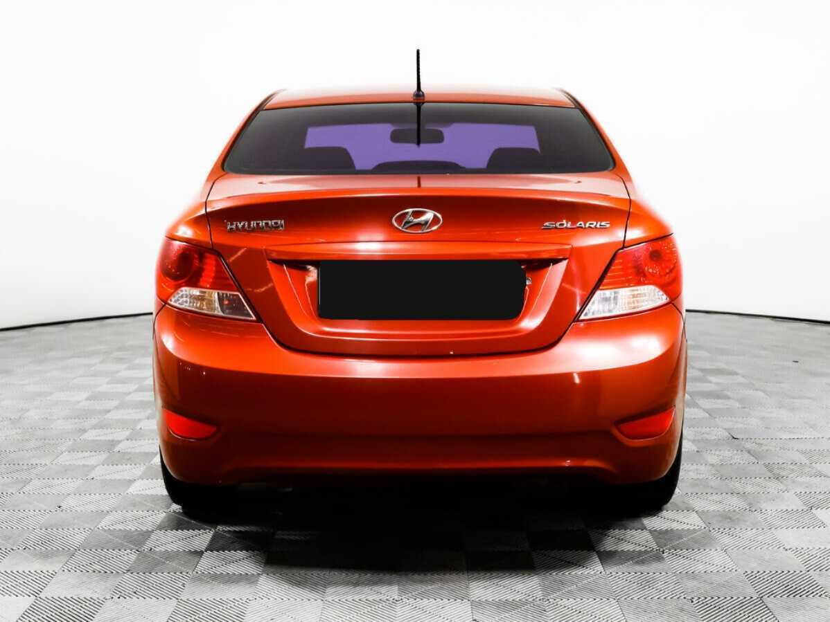 Купить Hyundai Solaris с пробегом. Фото: #5