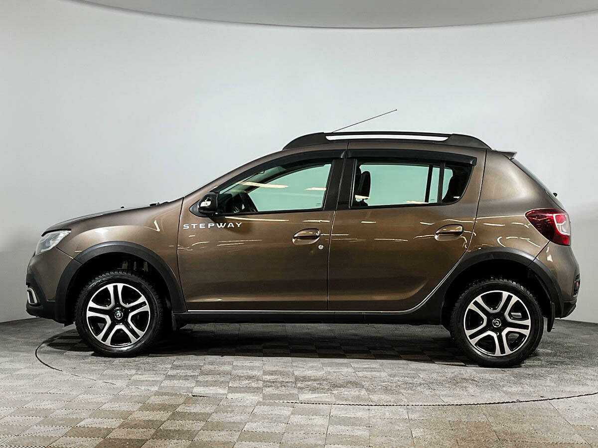 Купить Renault Sandero с пробегом. Фото: #3