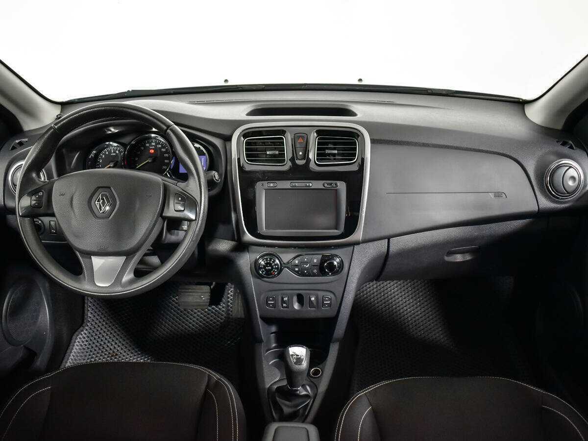 Купить Renault Sandero с пробегом. Фото: #11