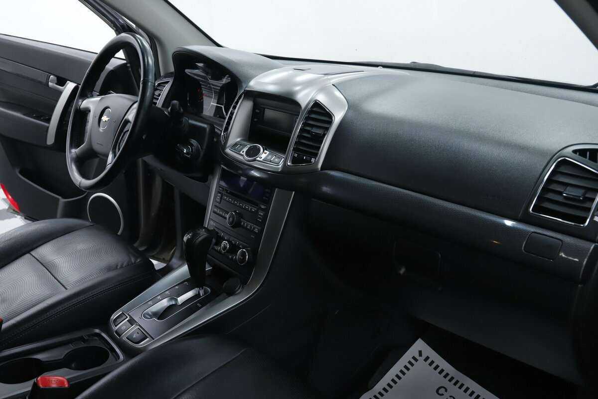 Купить Chevrolet Captiva с пробегом. Фото: #16