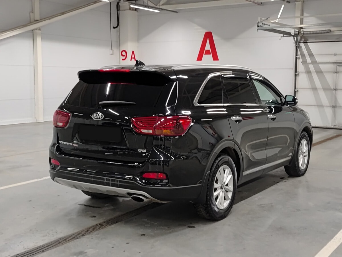 Купить Kia Sorento с пробегом. Фото: #4