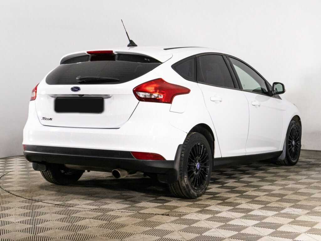 Купить Ford Focus с пробегом. Фото: #4