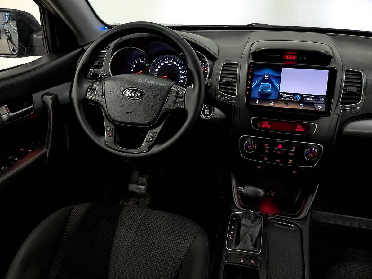 Купить Kia Sorento с пробегом. Фото: #28