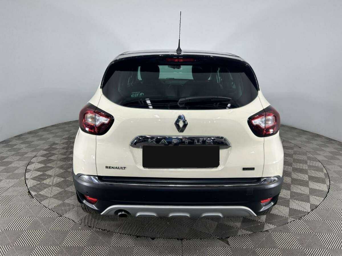 Купить Renault Kaptur с пробегом. Фото: #2
