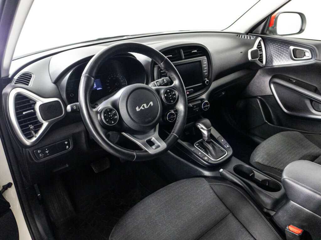 Купить Kia Soul с пробегом. Фото: #10