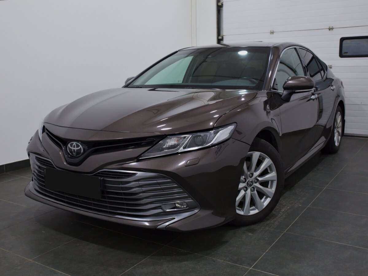 Купить Toyota Camry с пробегом. Посмотреть фото