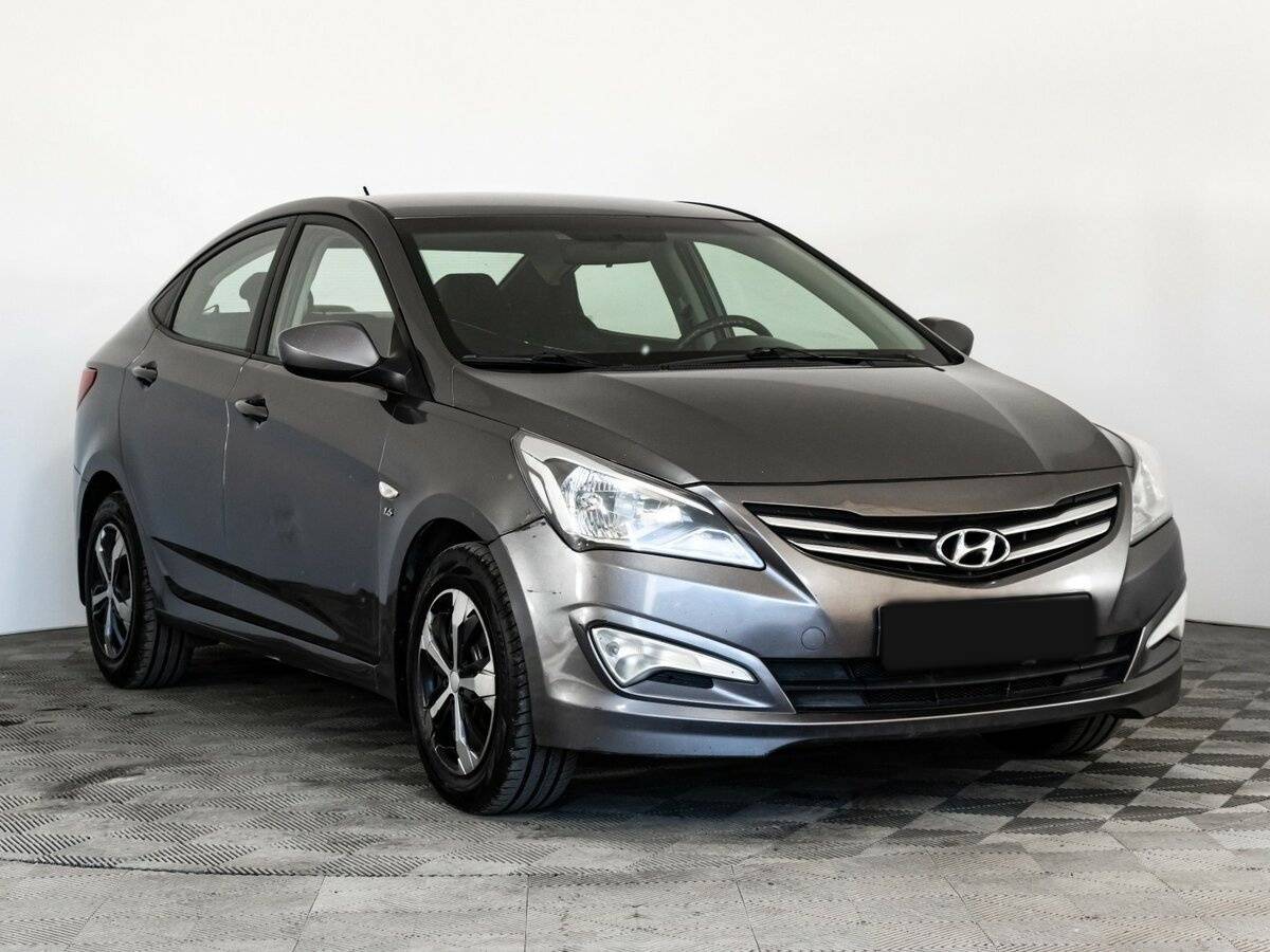 Купить Hyundai Solaris с пробегом. Фото: #2