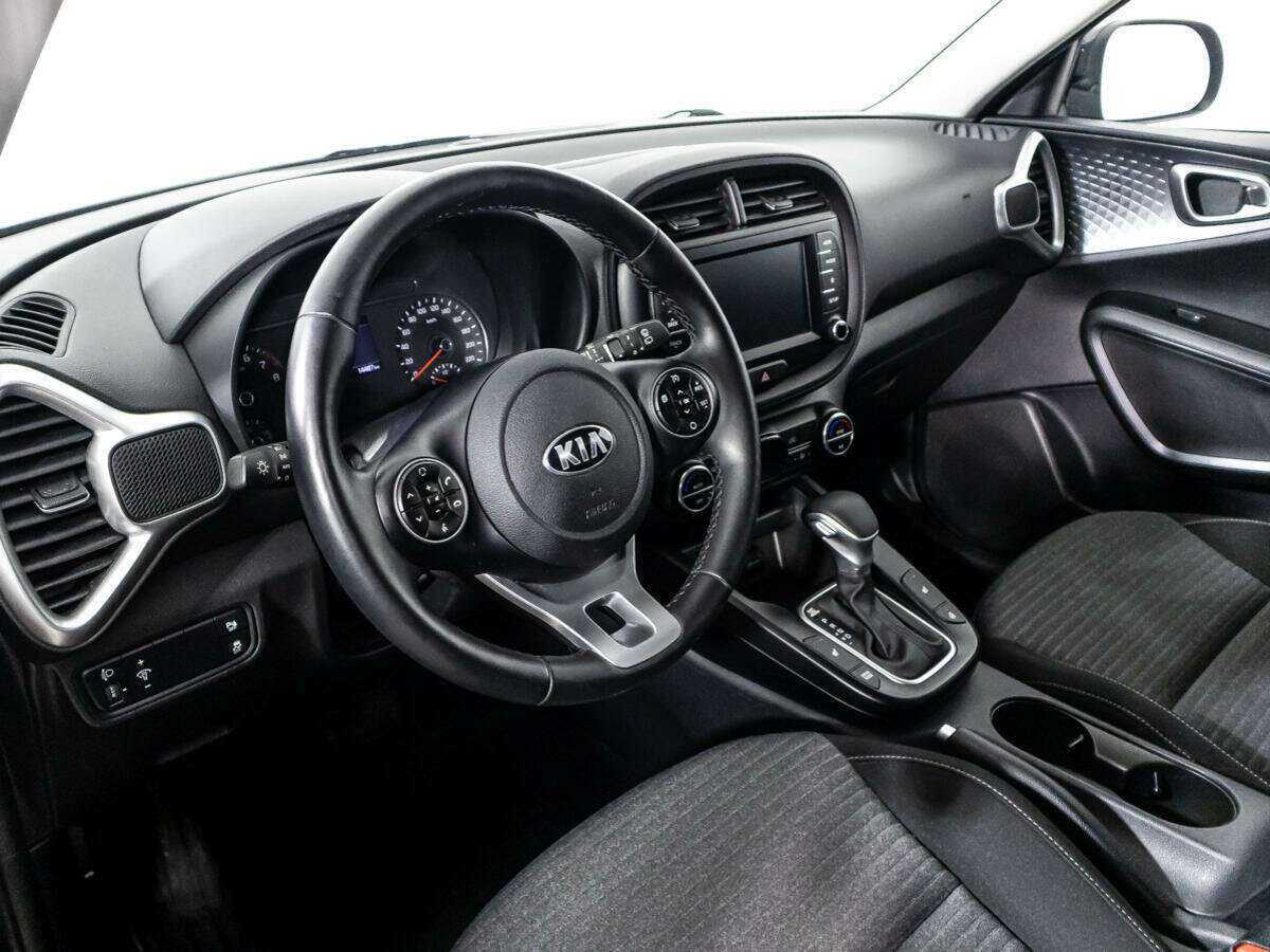 Купить Kia Soul с пробегом. Фото: #10
