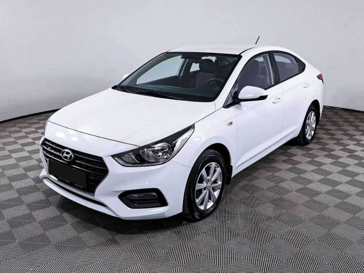 Купить Hyundai Solaris с пробегом. Фото: #17