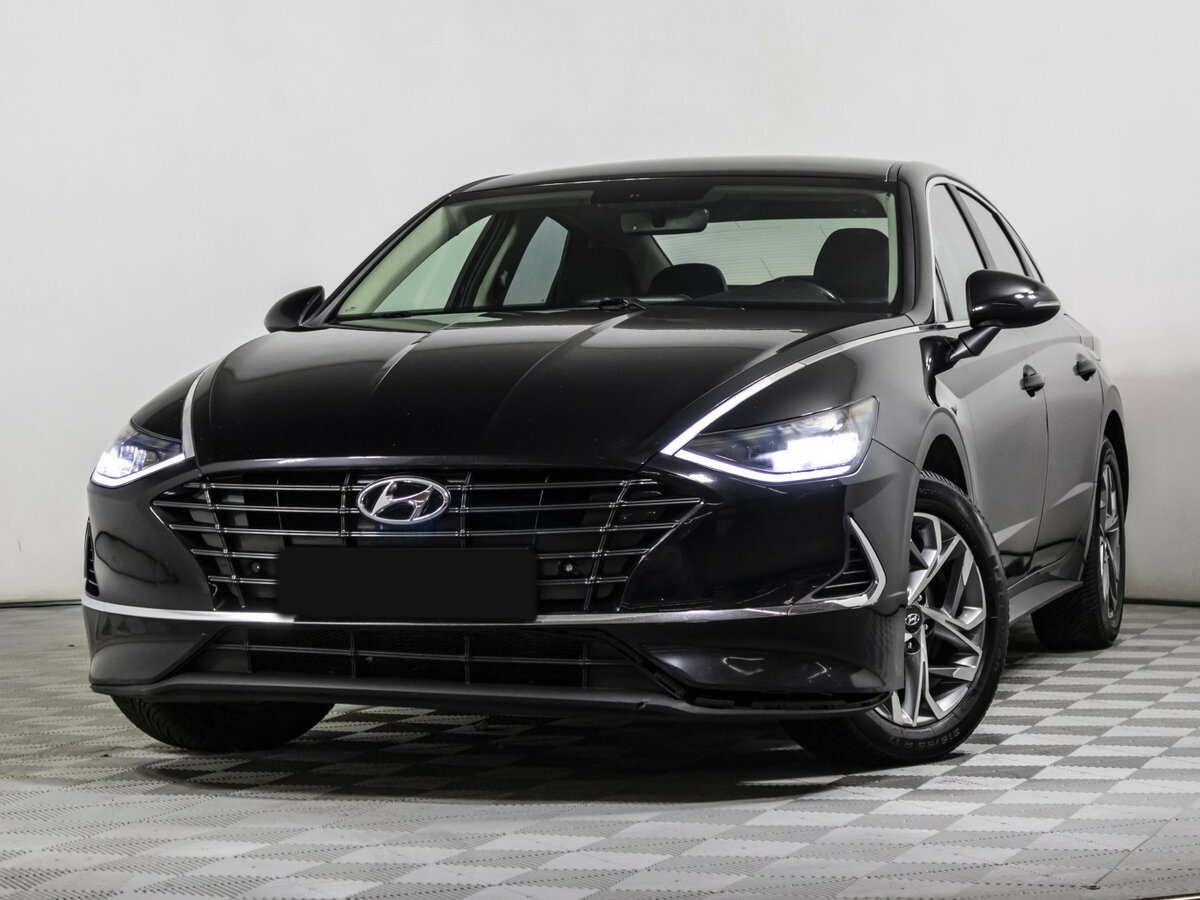 Купить Hyundai Sonata с пробегом. Посмотреть фото