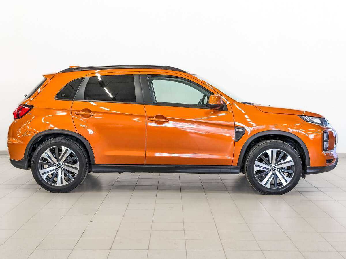 Купить Mitsubishi ASX с пробегом. Фото: #2