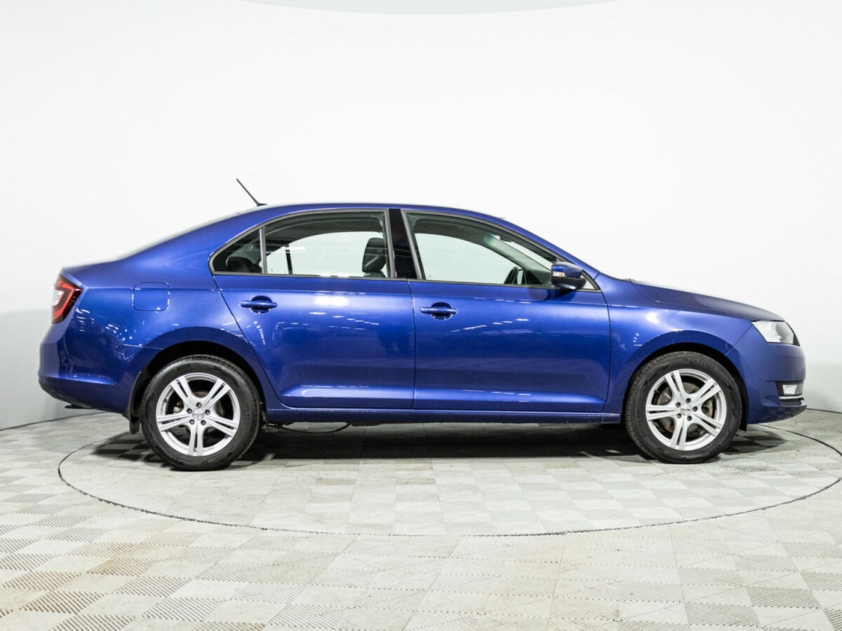 Купить Skoda Rapid с пробегом. Фото: #3