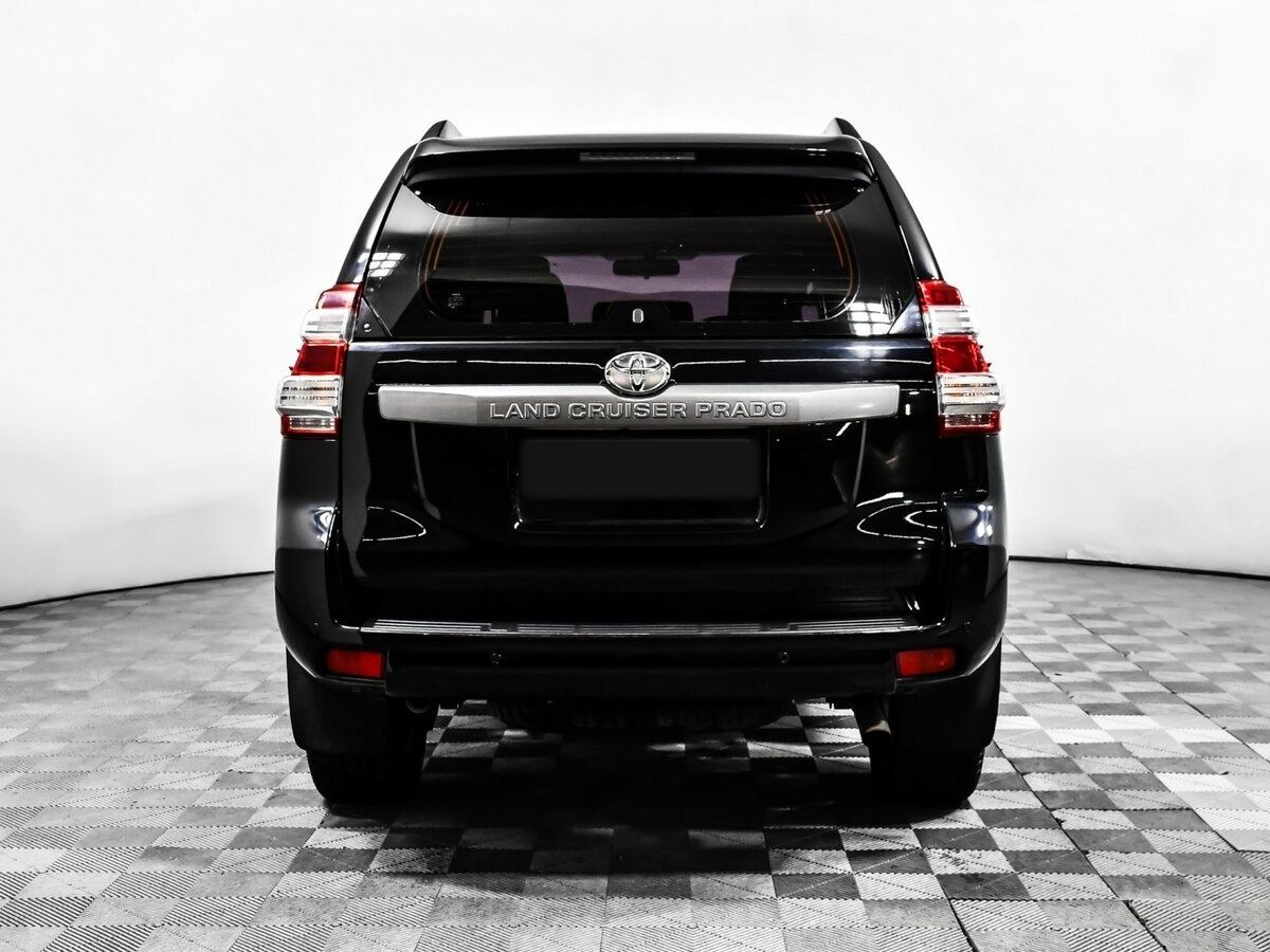 Купить Toyota Land Cruiser Prado с пробегом. Фото: #4