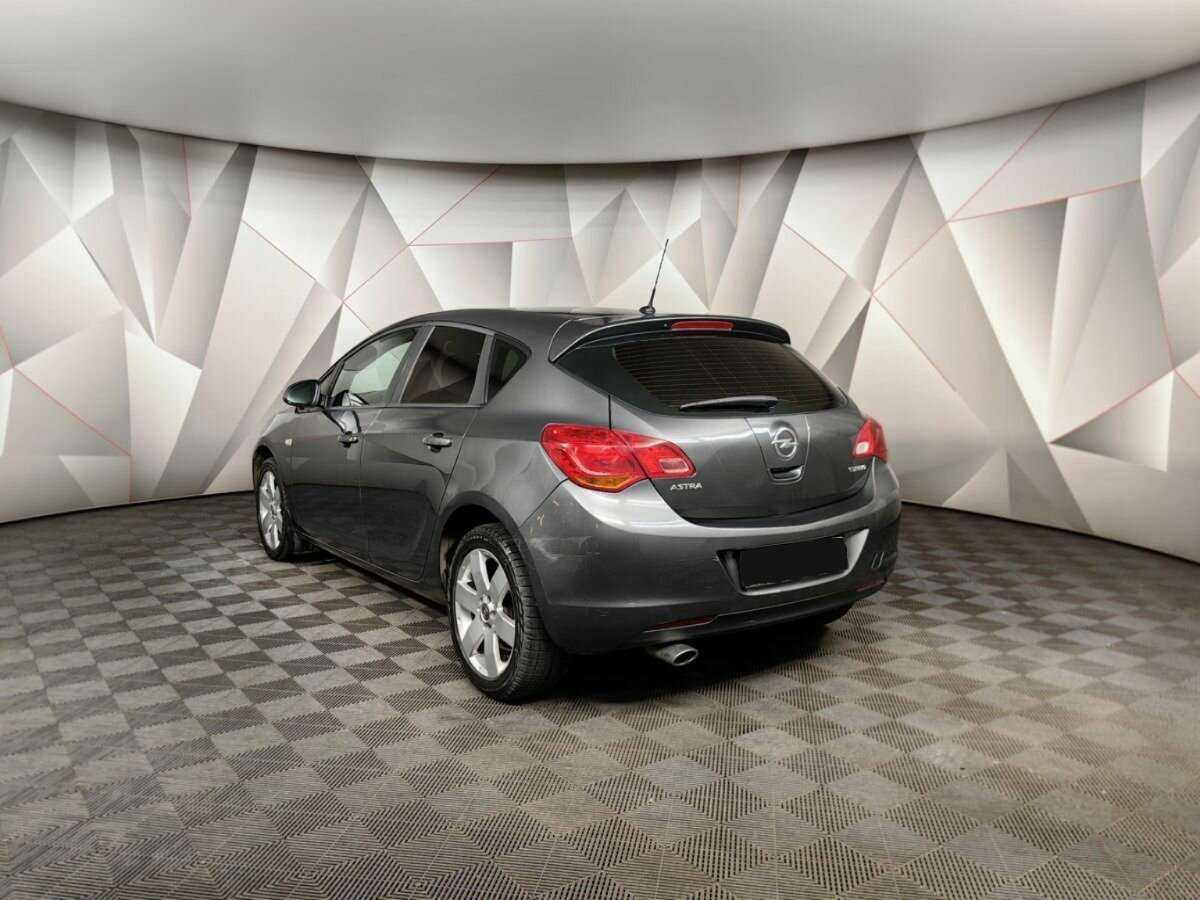 Купить Opel Astra с пробегом. Фото: #3