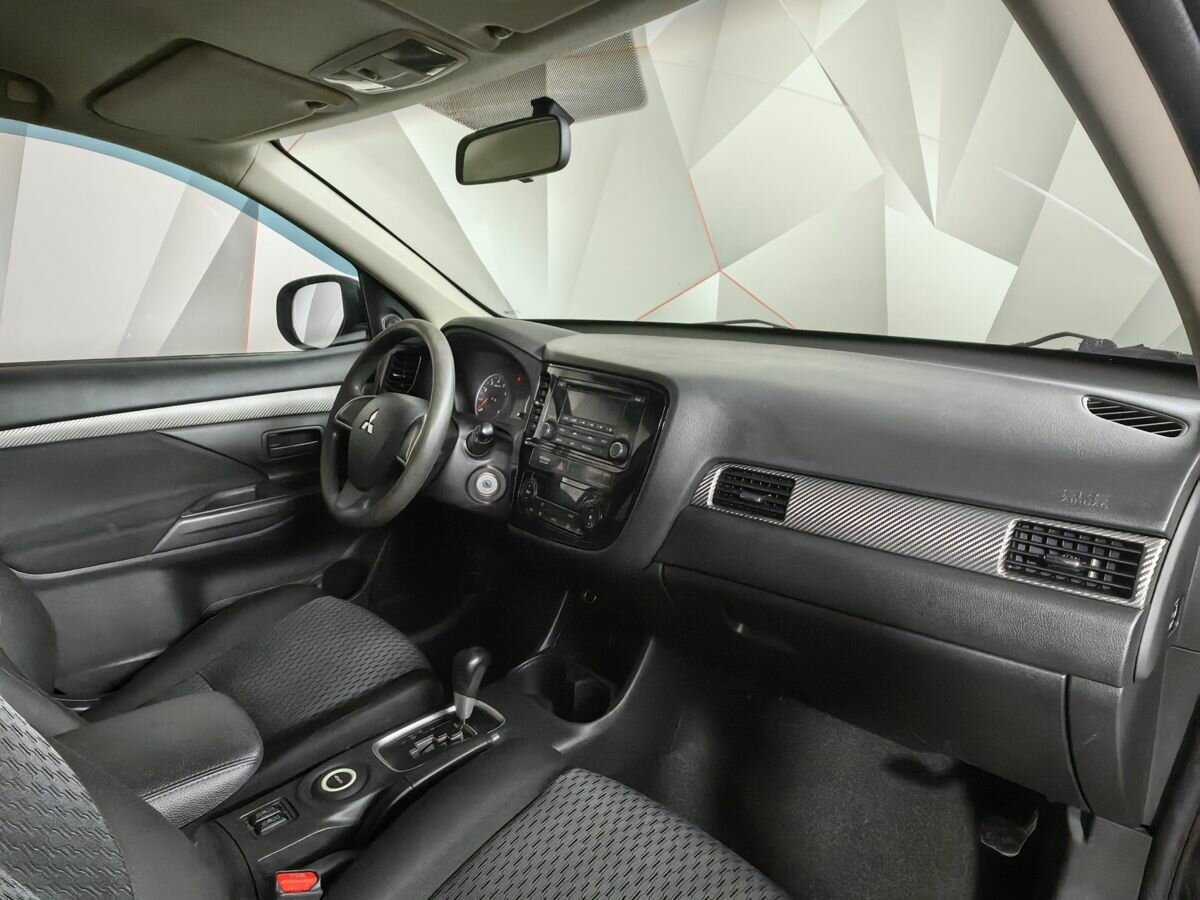 Купить Mitsubishi Outlander с пробегом. Фото: #8