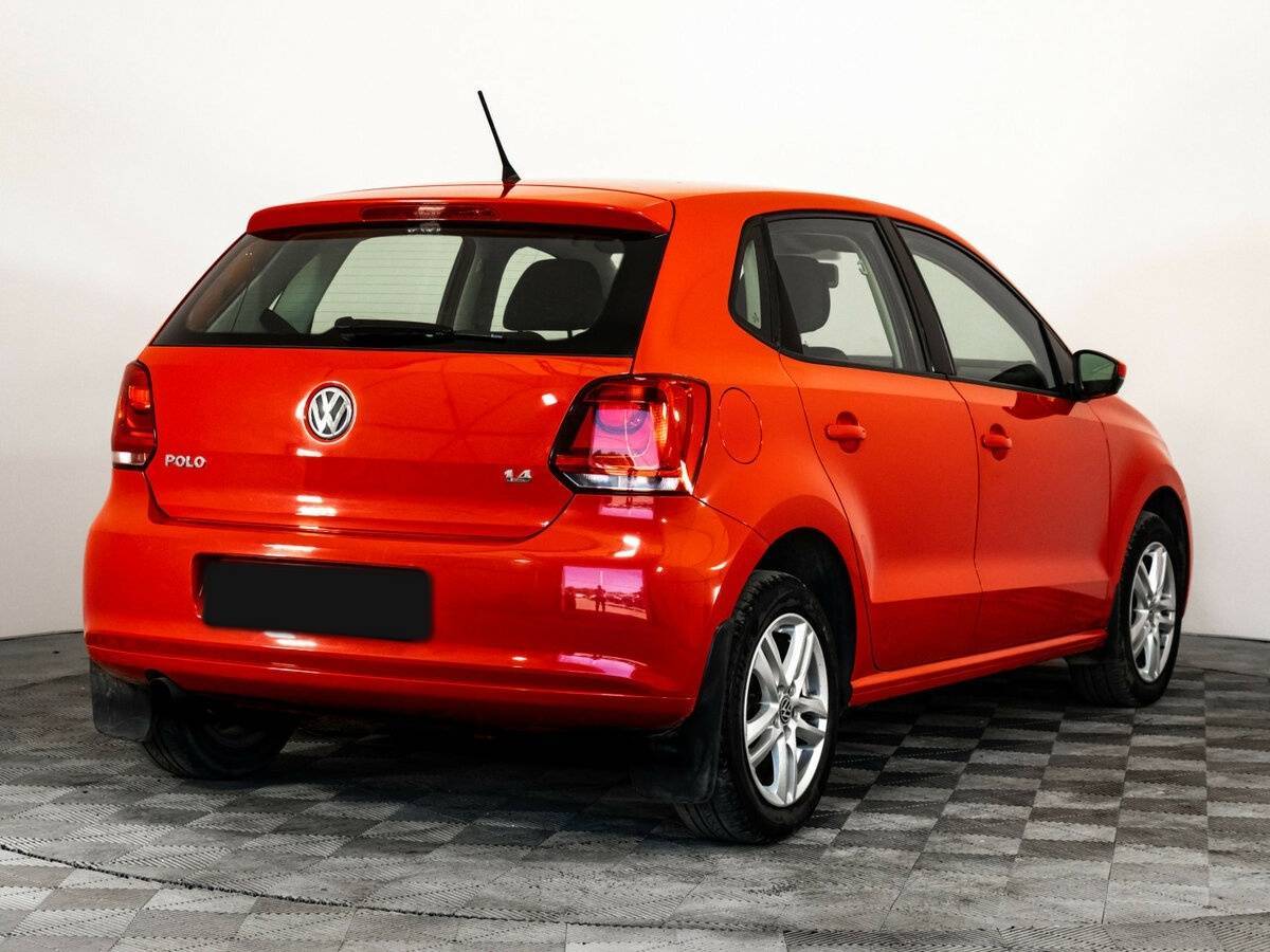 Купить Volkswagen Polo с пробегом. Фото: #4