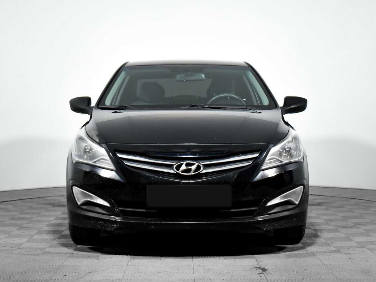 Купить Hyundai Solaris с пробегом. Фото: #1