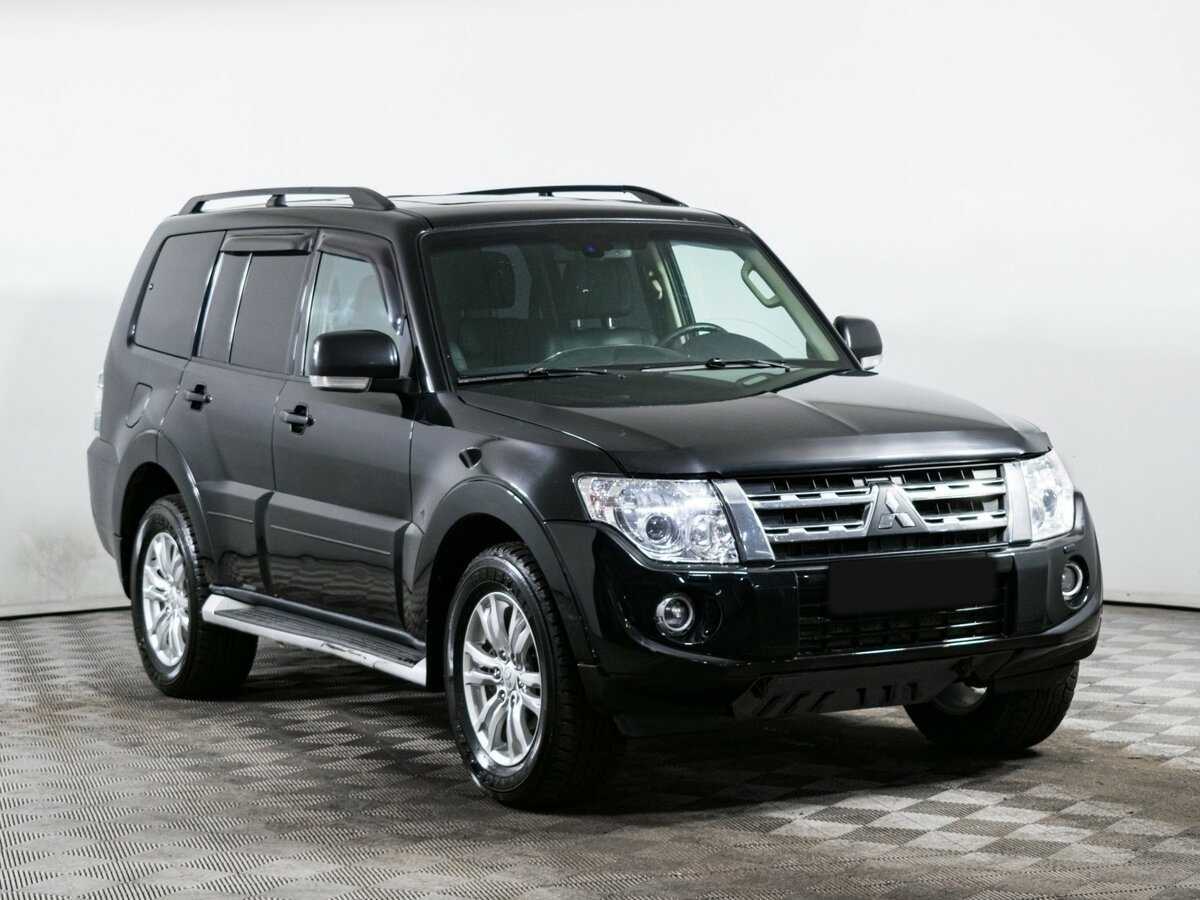 Купить Mitsubishi Pajero с пробегом. Фото: #2