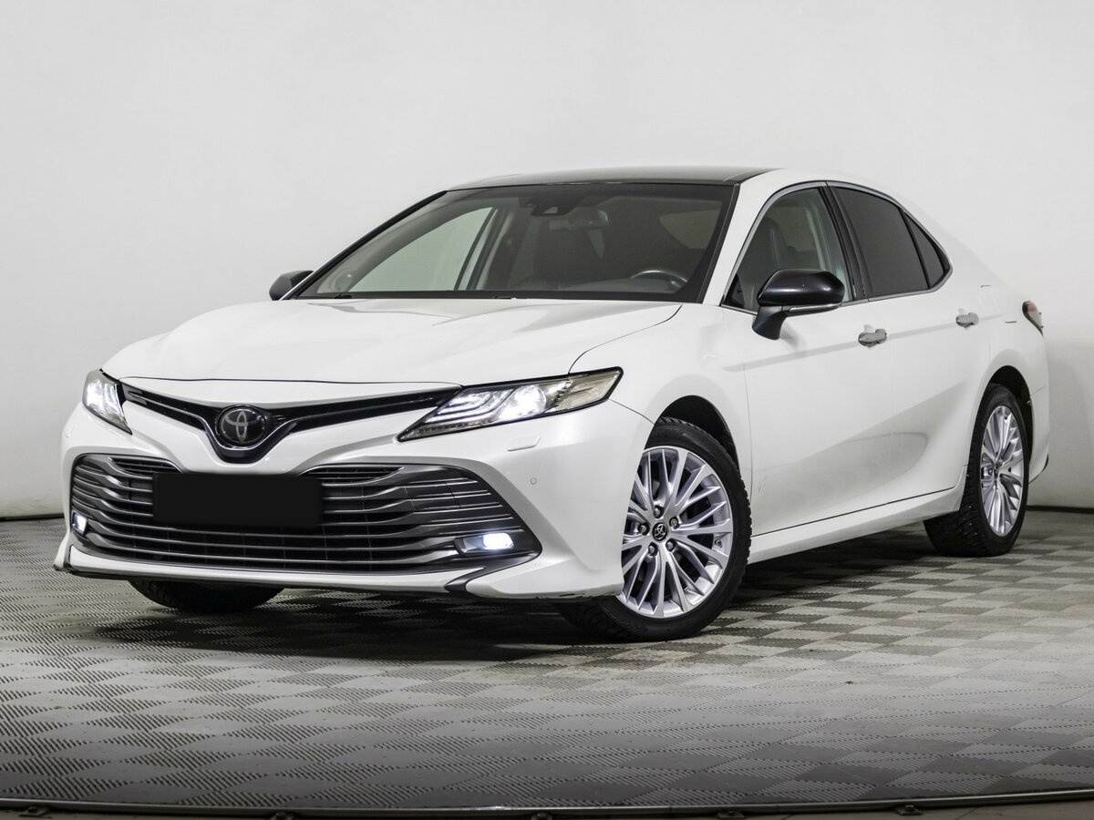 Купить Toyota Camry с пробегом. Фото: #0