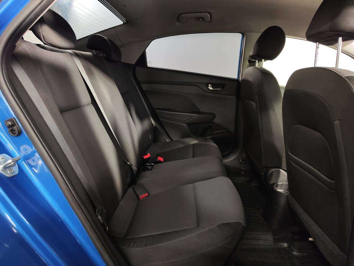 Купить Hyundai Solaris с пробегом. Фото: #8