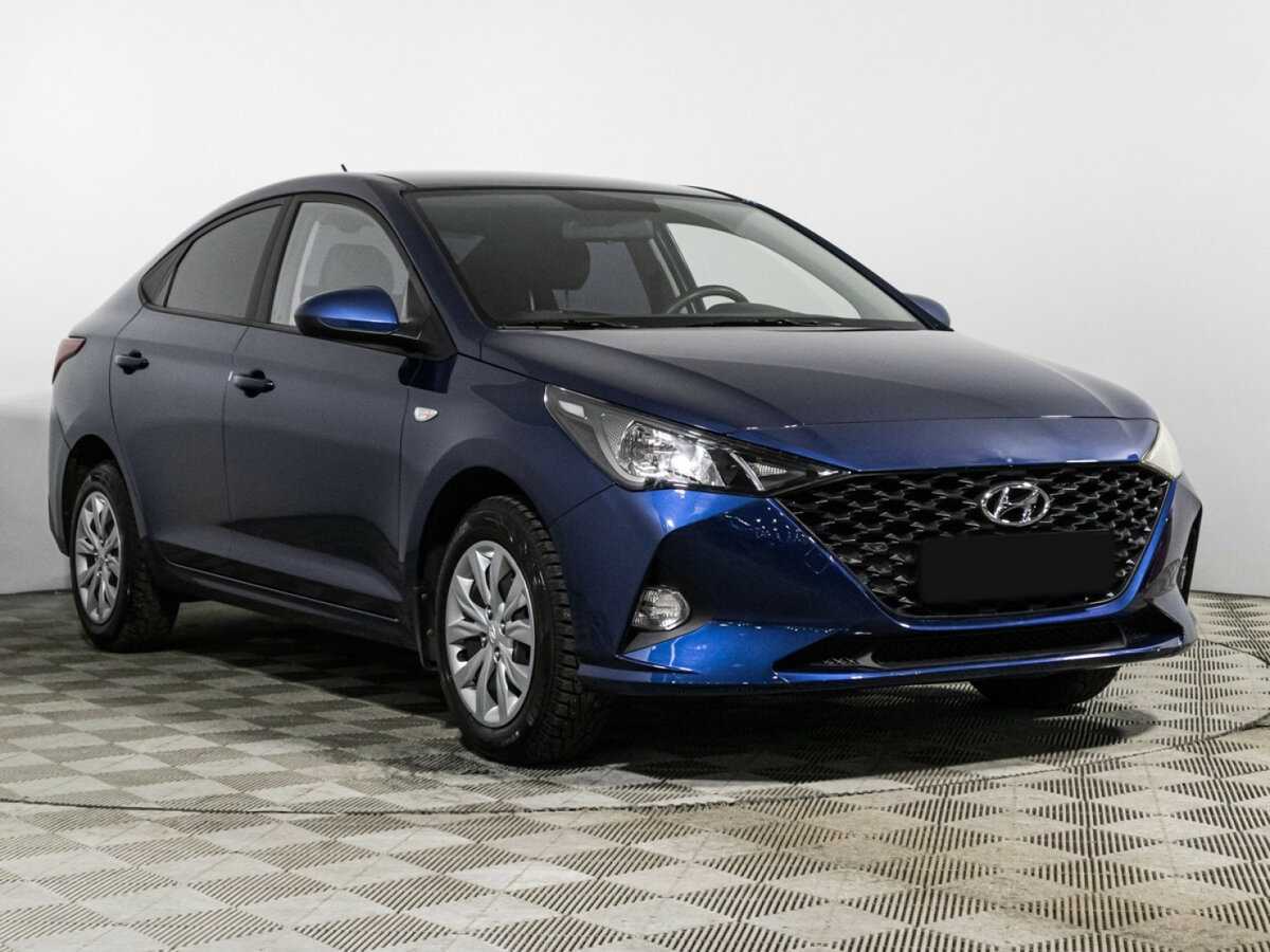 Купить Hyundai Solaris с пробегом. Фото: #2