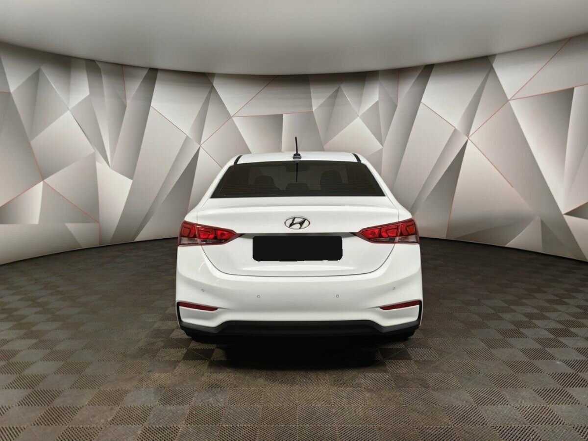 Купить Hyundai Solaris с пробегом. Фото: #7