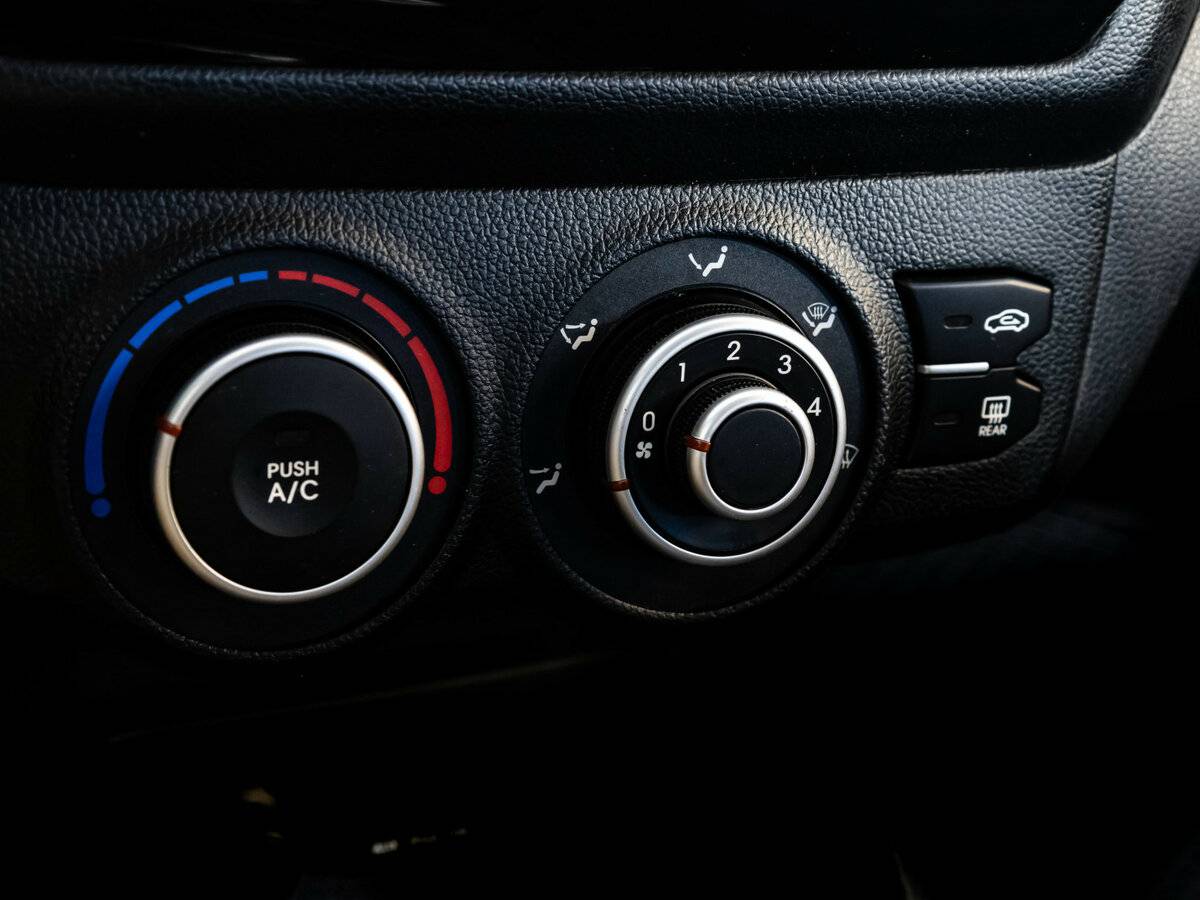 Купить Kia Rio с пробегом. Фото: #12