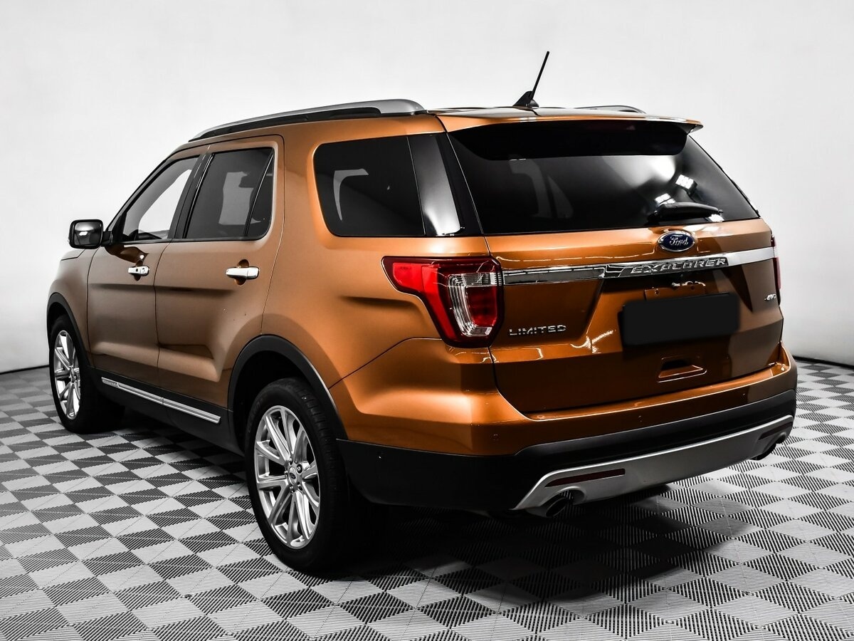 Купить Ford Explorer с пробегом. Фото: #6
