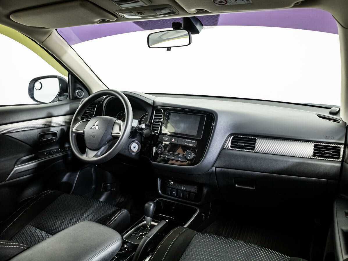 Купить Mitsubishi Outlander с пробегом. Фото: #6
