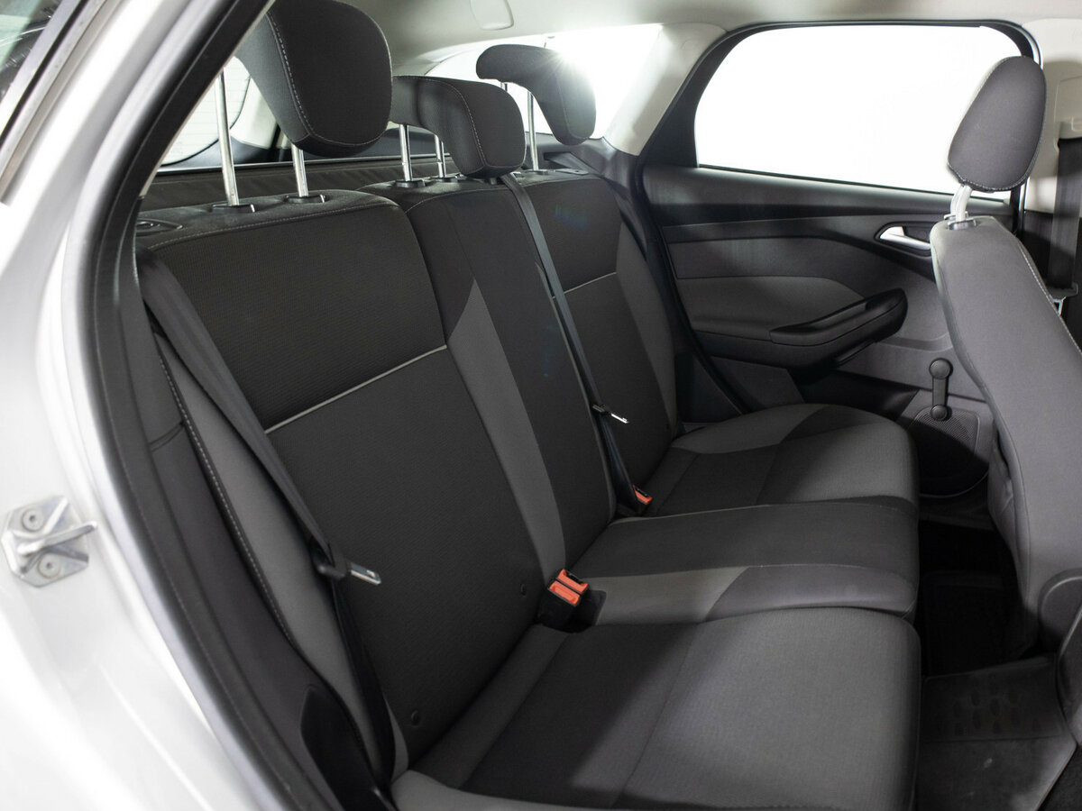 Купить Ford Focus с пробегом. Фото: #14
