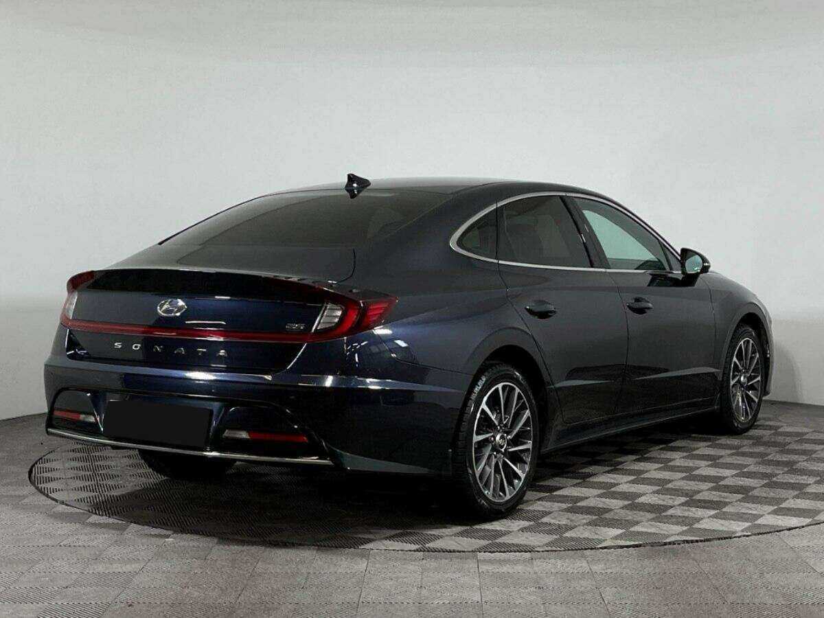 Купить Hyundai Sonata с пробегом. Фото: #4