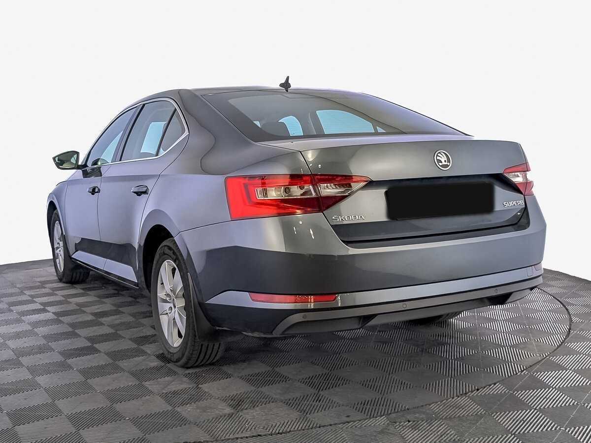 Купить Skoda Superb с пробегом. Фото: #6