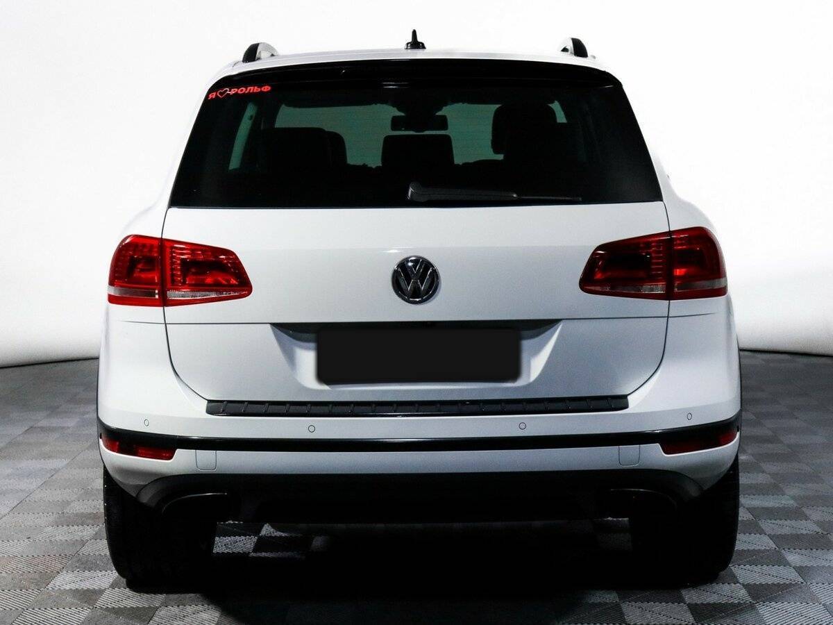 Купить Volkswagen Touareg с пробегом. Фото: #5