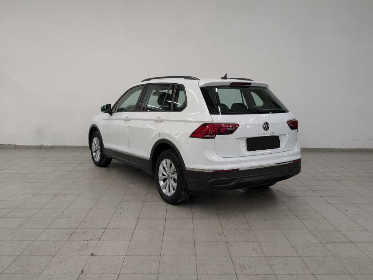 Купить Volkswagen Tiguan с пробегом. Фото: #6