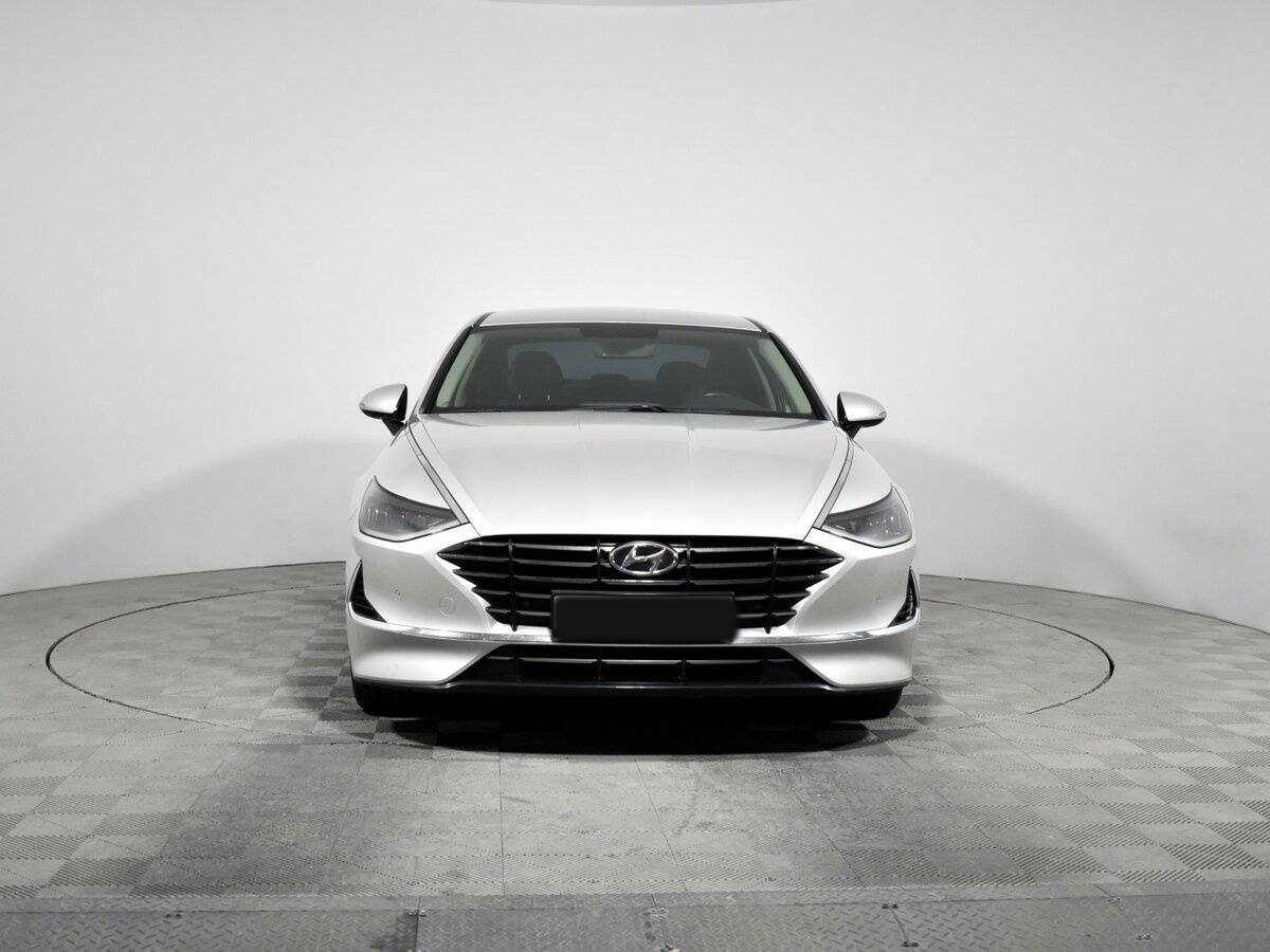 Купить Hyundai Sonata с пробегом. Фото: #1