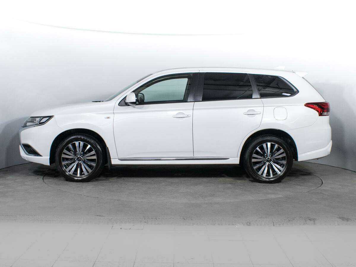 Купить Mitsubishi Outlander с пробегом. Фото: #7