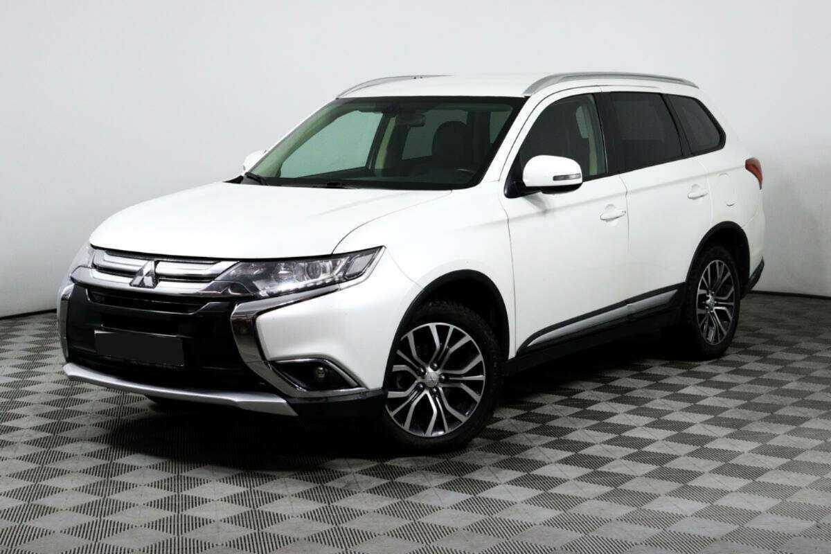 Купить Mitsubishi Outlander с пробегом. Посмотреть фото