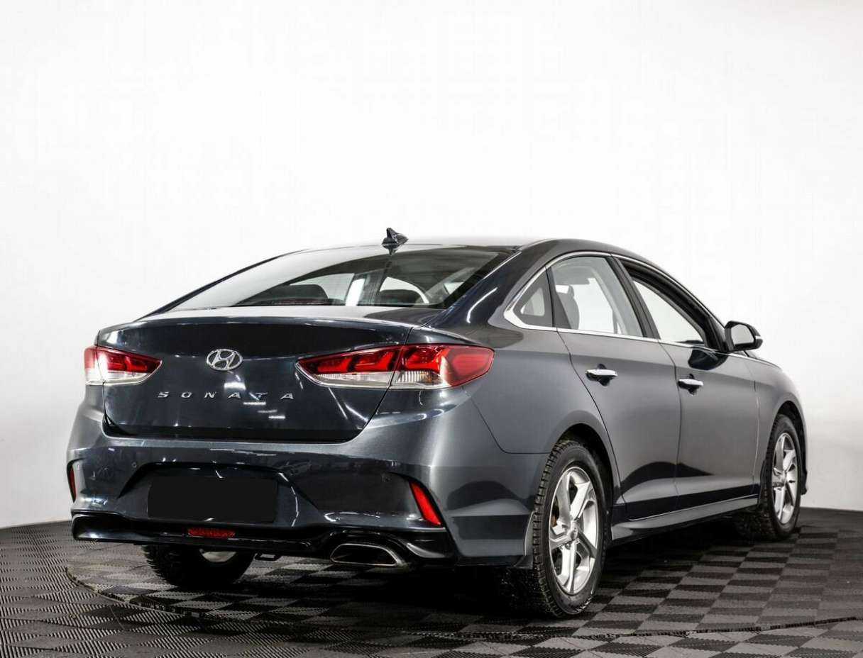 Купить Hyundai Sonata с пробегом. Фото: #5