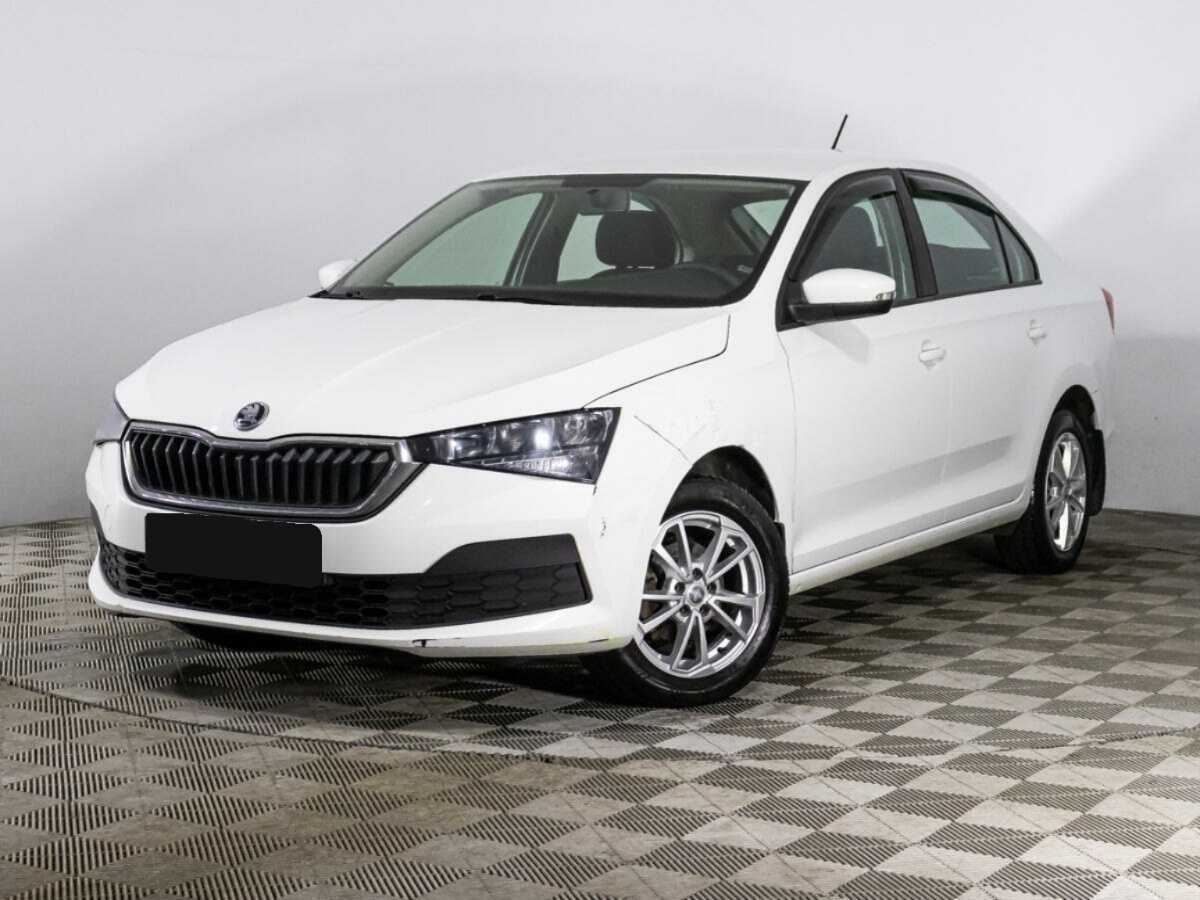 Купить Skoda Rapid с пробегом. Посмотреть фото