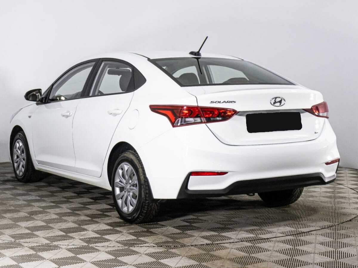 Купить Hyundai Solaris с пробегом. Фото: #6