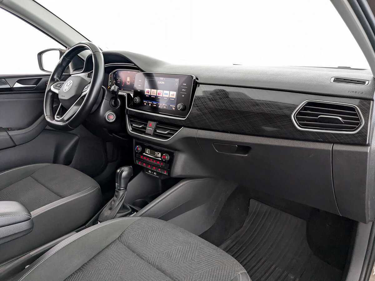 Купить Volkswagen Polo с пробегом. Фото: #8