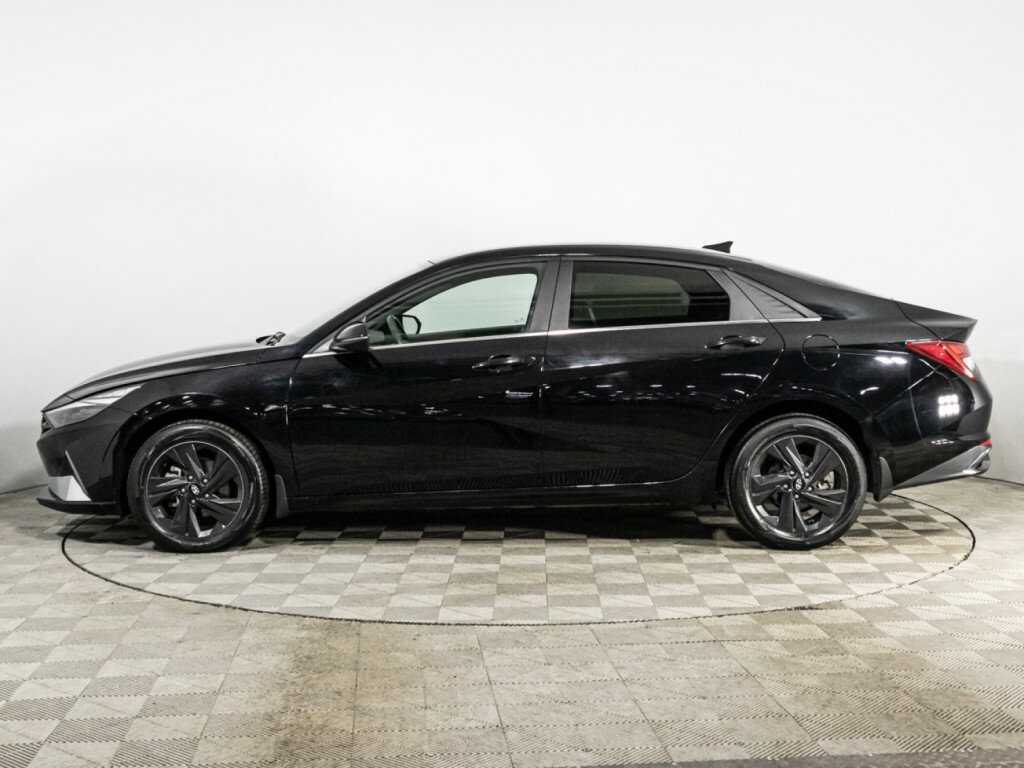 Купить Hyundai Elantra с пробегом. Фото: #7