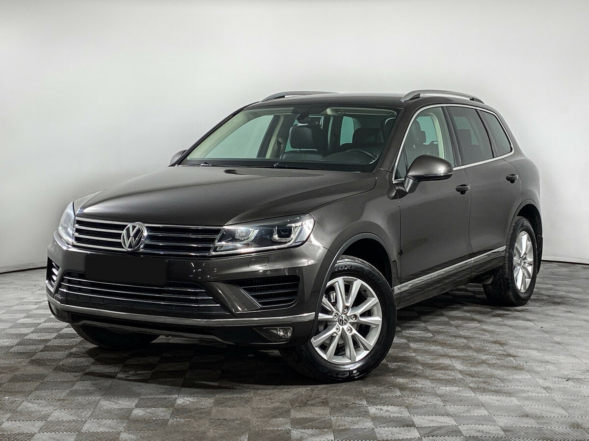 Купить Volkswagen Touareg с пробегом. Посмотреть фото