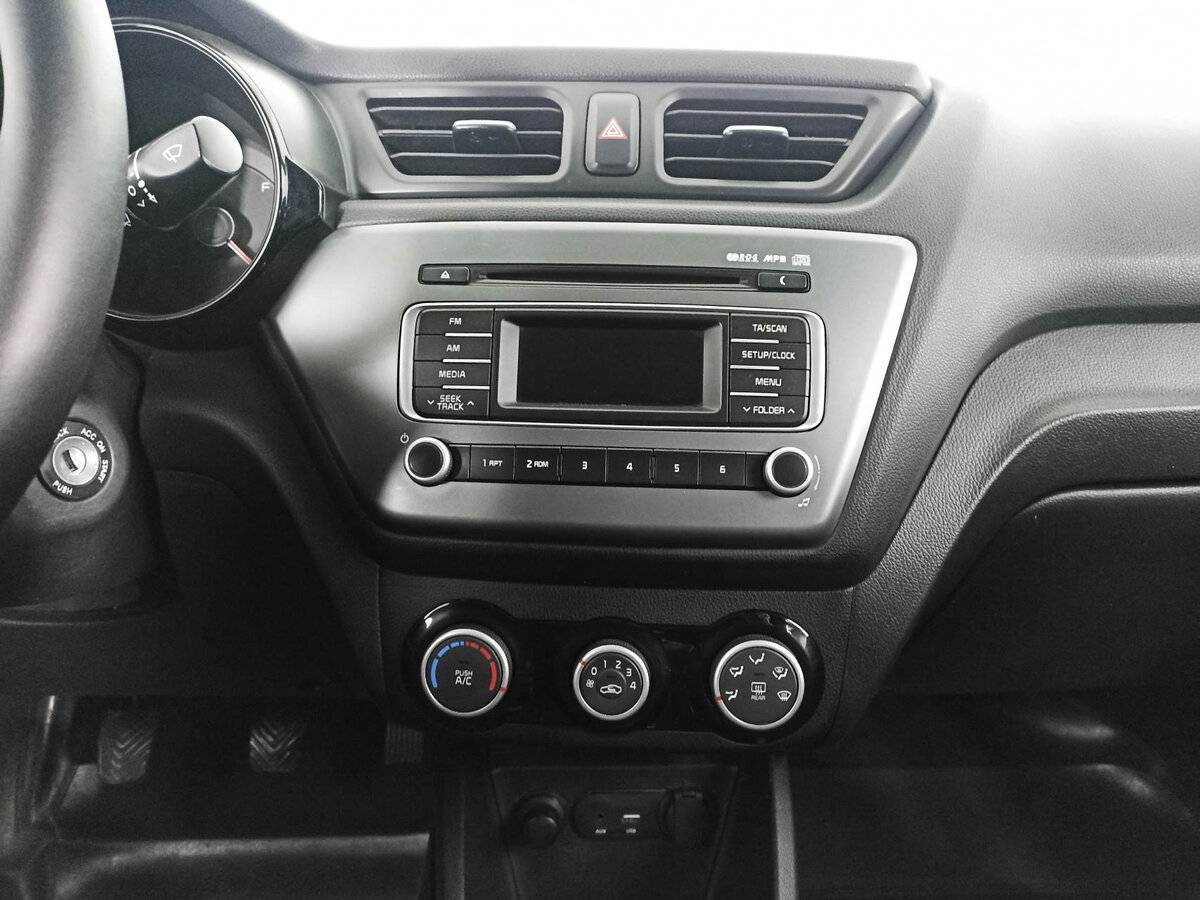Купить Kia Rio с пробегом. Фото: #14